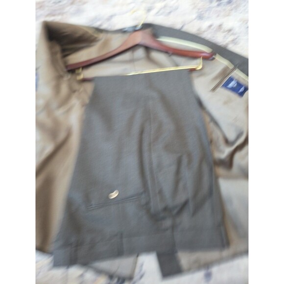 #48 Vtg Botany 500 48R  Gray Striped USA Made Mens Jacket Pants Suit Levine's - Picture 6 of 12